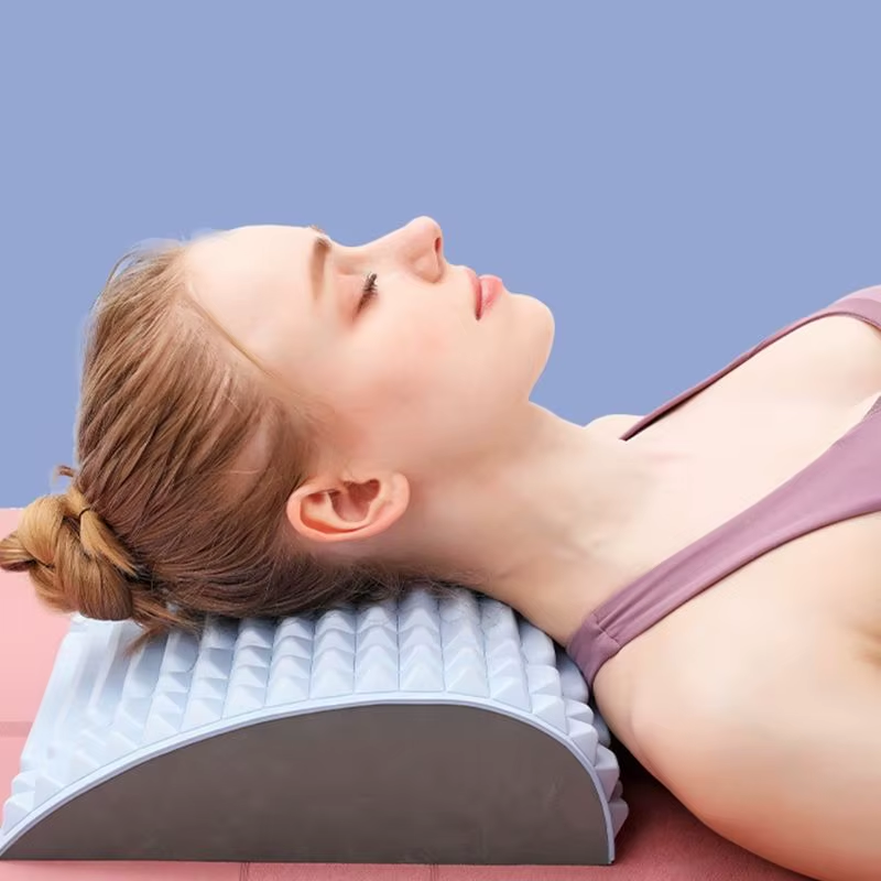 Almohada Estiradora Lumbar Alivio del Dolor de Espalda Baja Soporte para Hernia Discal y Postura - Imagen 3